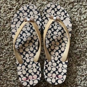 Coach sandals size 7-8